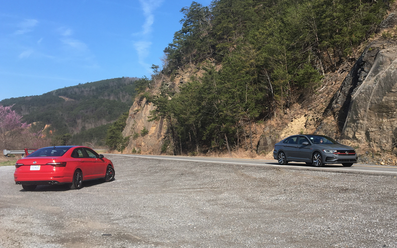 Illustration for article titled The 2019 Volkswagen Jetta GLI Is Why Sport Sedans Shouldn't Die